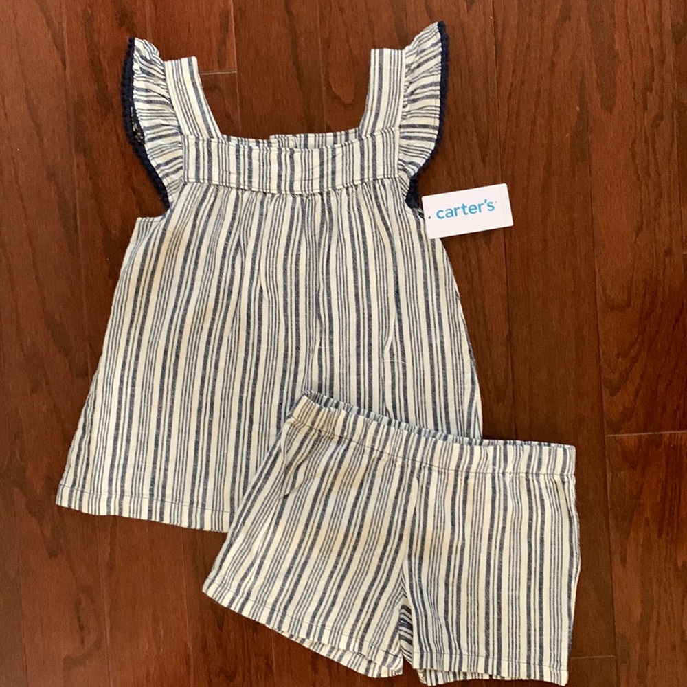 Toddler girl Carters short set